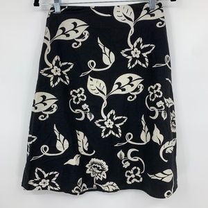 Pretty Girl of california skirt small short casual